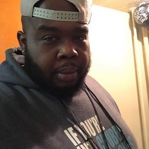 Meet your Posher, Emanuel